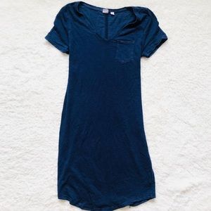 Cute Navy GAP T shirt dress